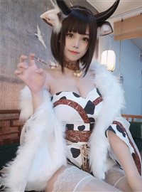 Honey Cat Fur NO.062 Cow(1)